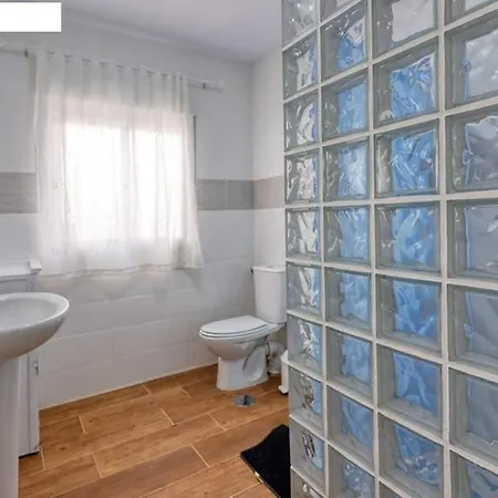 Casa Gardenia 200m Playa Aire Acondicionado Y Wifi Familias Y Parejas *